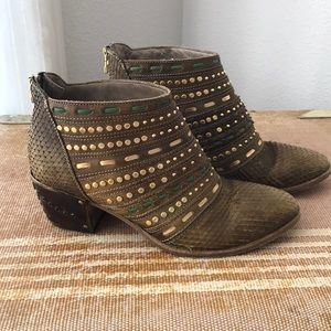 Italian Leather Boots by Vero Cuoio